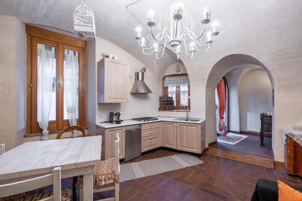 Le Chateau Franciacorta - By Host4U Apartment Colombaro  Exterior photo
