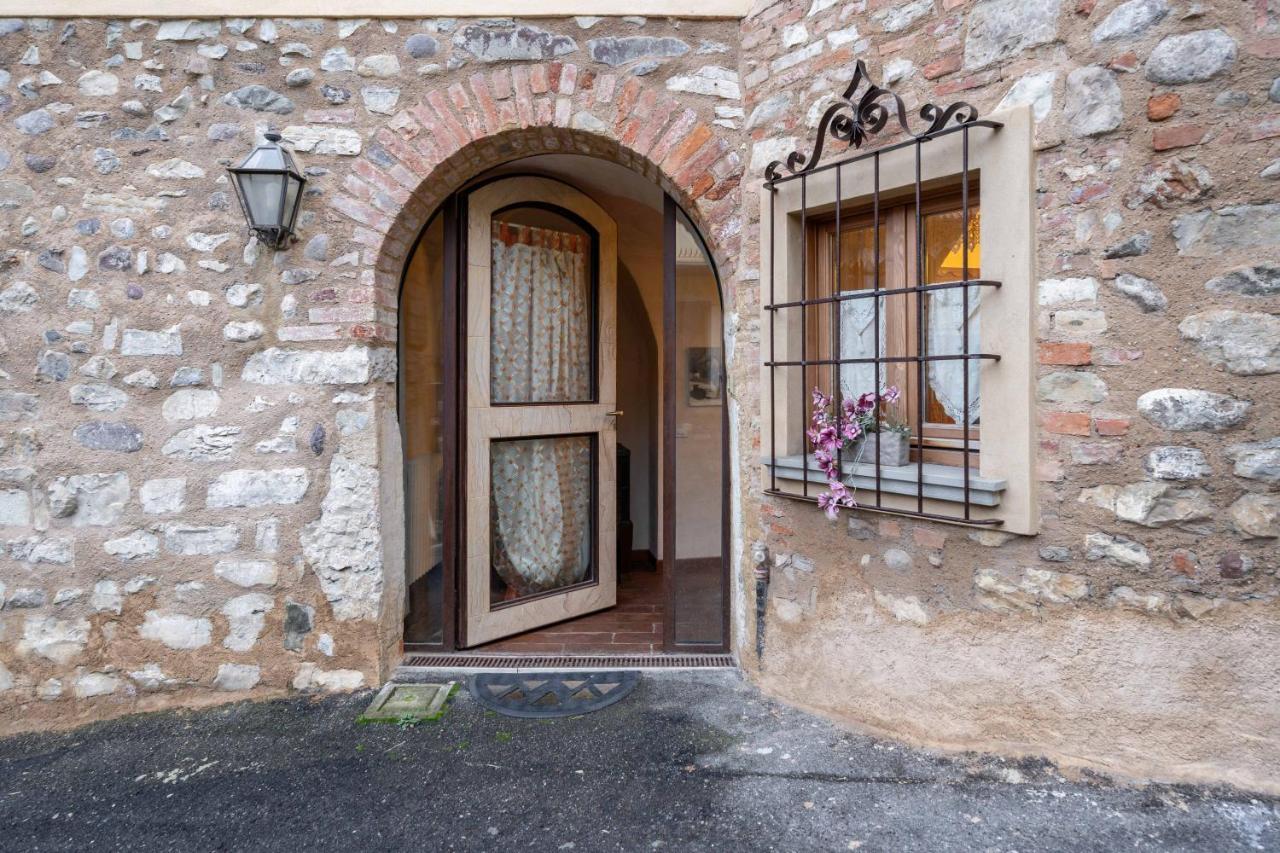 Le Chateau Franciacorta - By Host4U Apartment Colombaro  Exterior photo